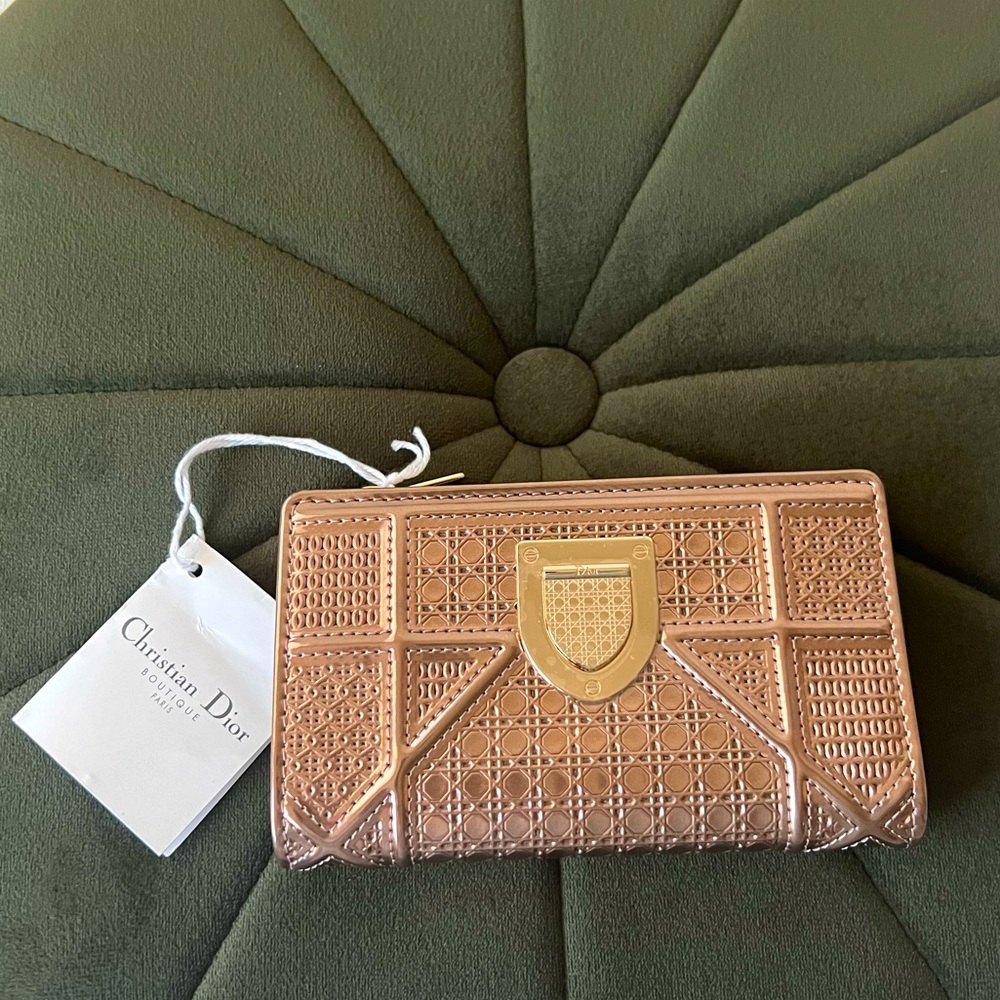 New! Christian Dior mettalic Patent Wallet